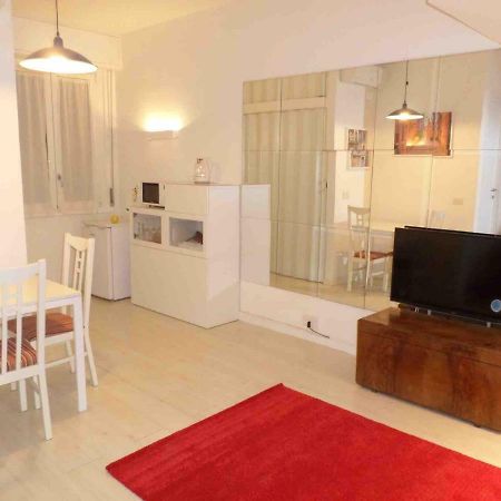 Lunigiana 15 Milano Appartement Buitenkant foto